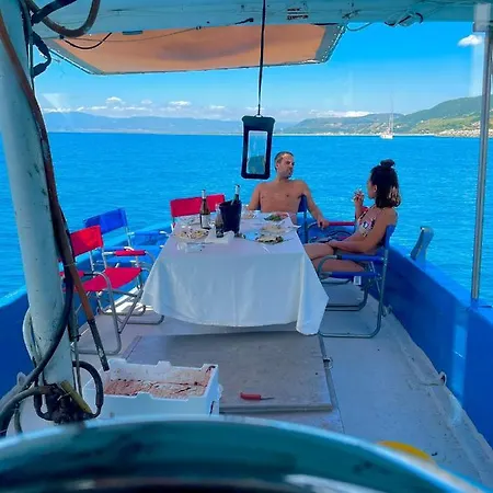 Fishing & Tourism A.G. Botel Vibo Valentia Marina